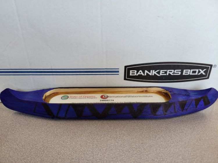 Canoe 24RD0174