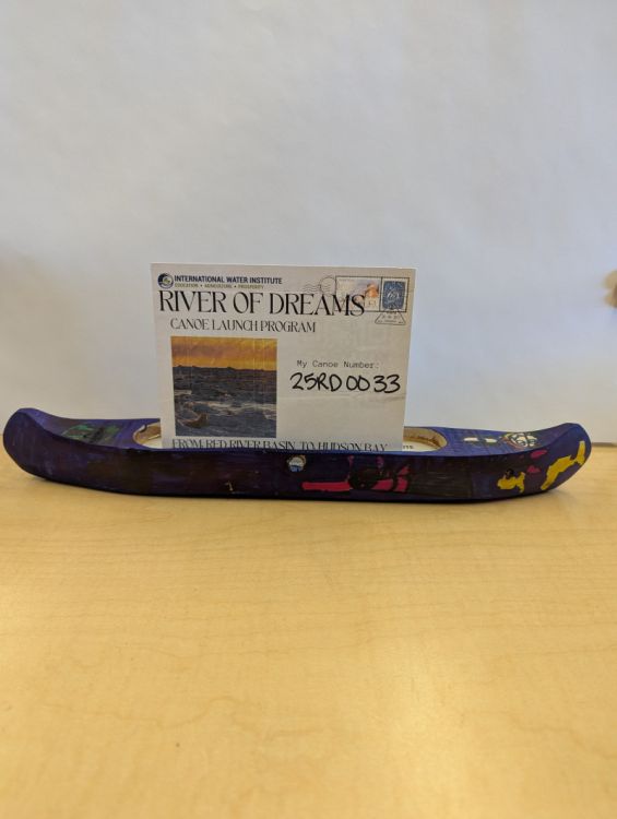 Canoe 25RD0033
