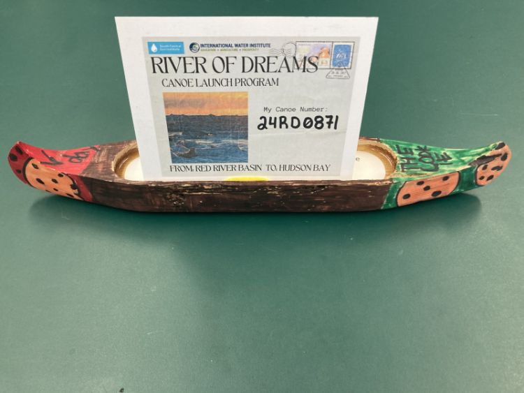 Canoe #24RD0871