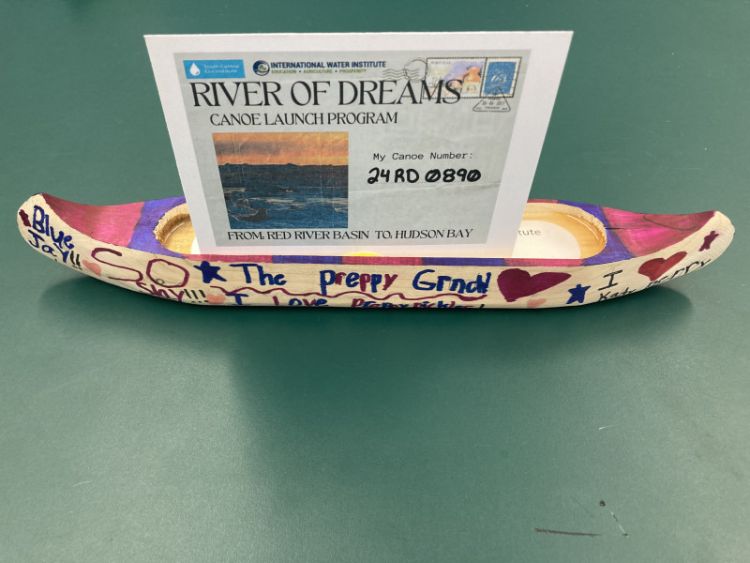 Canoe #24RD0890