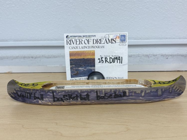 Canoe #25RD0941