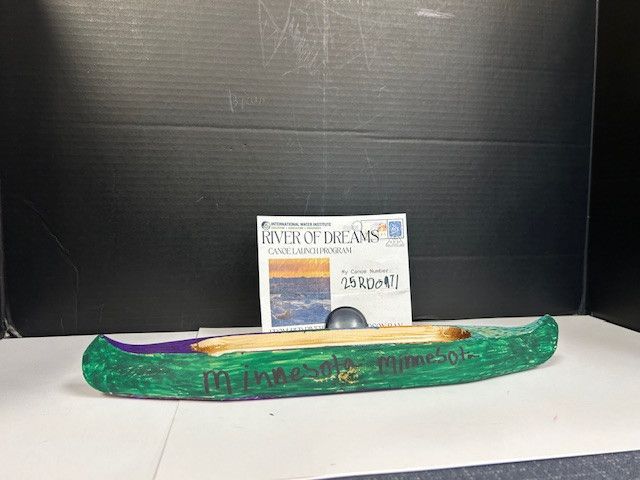 Canoe #25RD0971