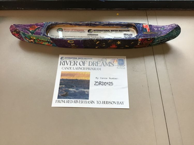 Canoe #25RD0425