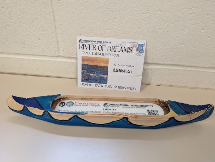 Canoe #25RD1161