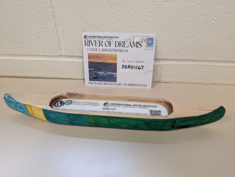 Canoe #25RD1167