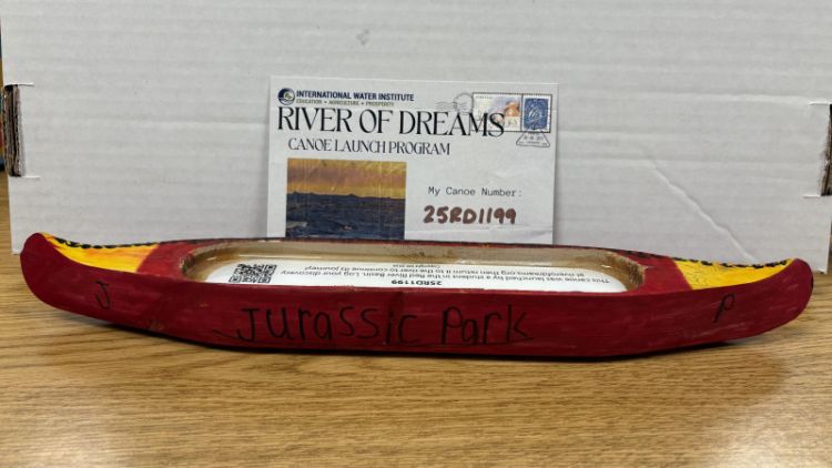 Canoe #25RD1199