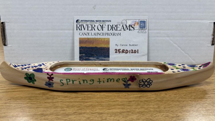 Canoe #25RD1201