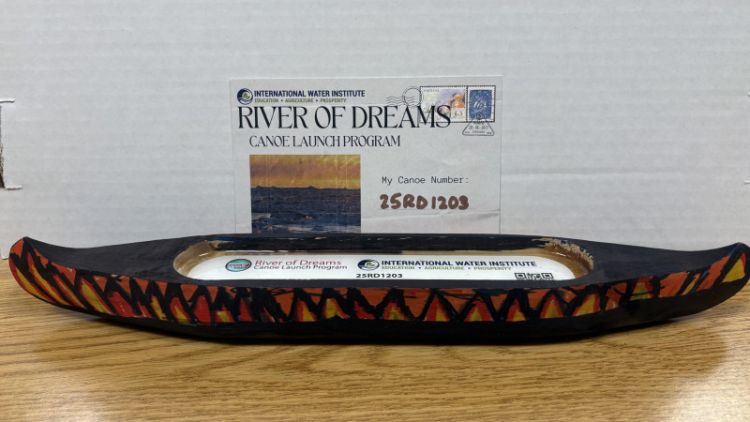 Canoe #25RD1203