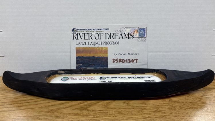 Canoe #25RD1207