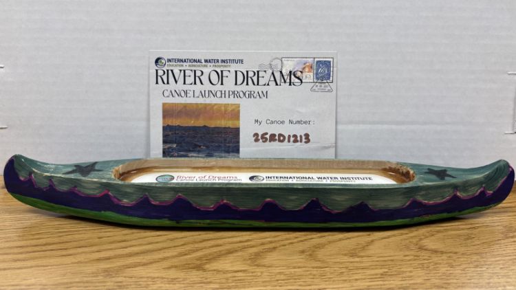 Canoe #25RD1213