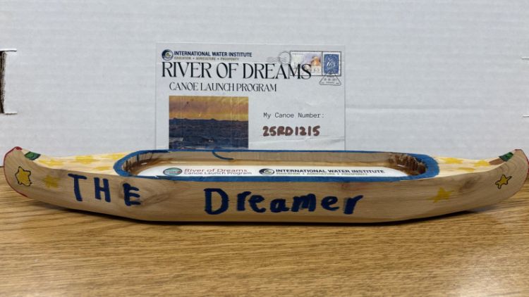 Canoe #25RD1215