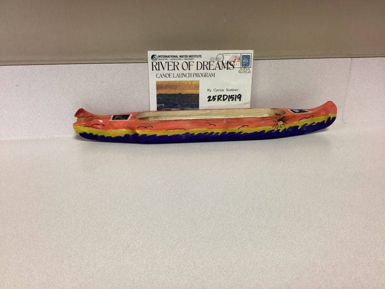 Canoe #25RD1519