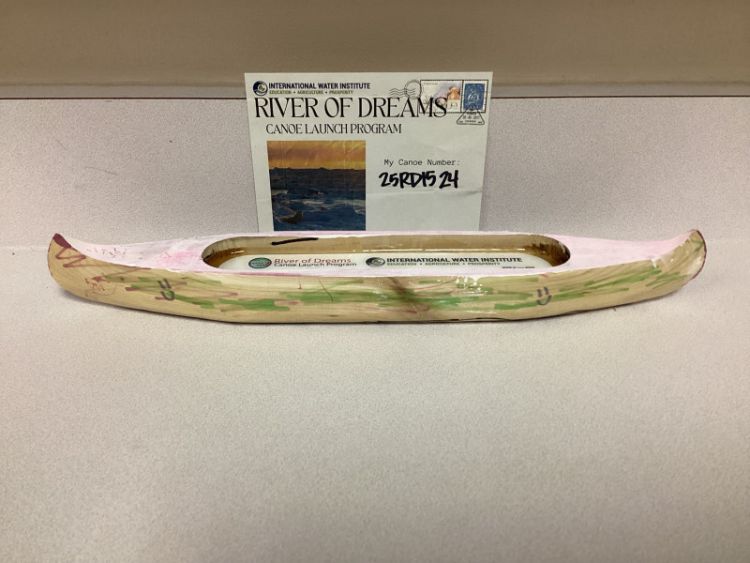 Canoe #25RD1524