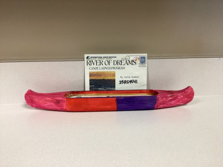 Canoe #25RD1541