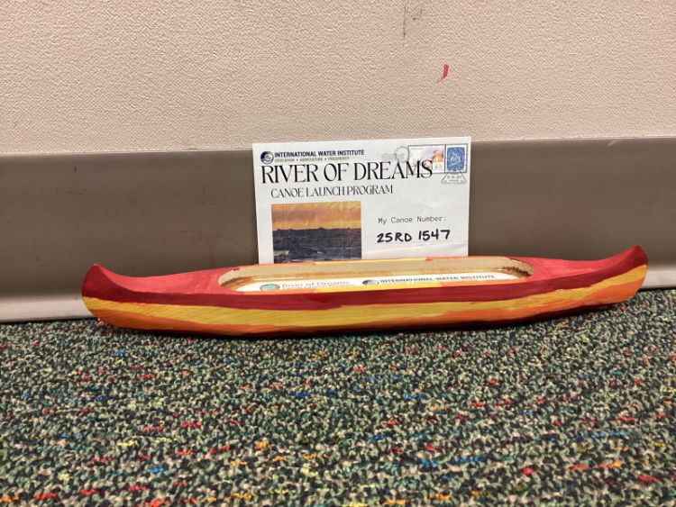 Canoe #25RD1547