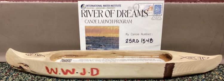 Canoe #25RD1548