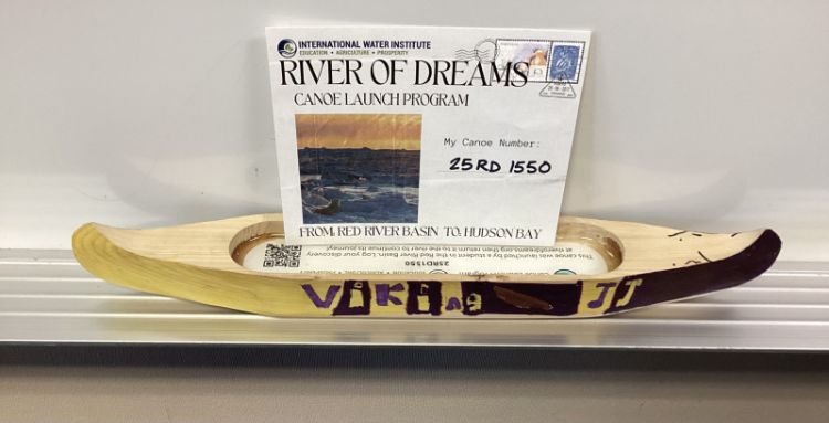 Canoe #25RD1550