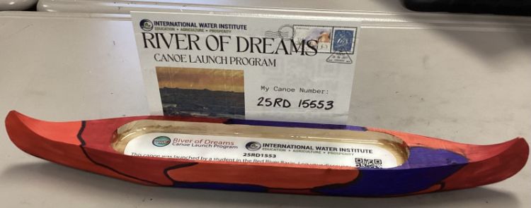 Canoe #25RD1553