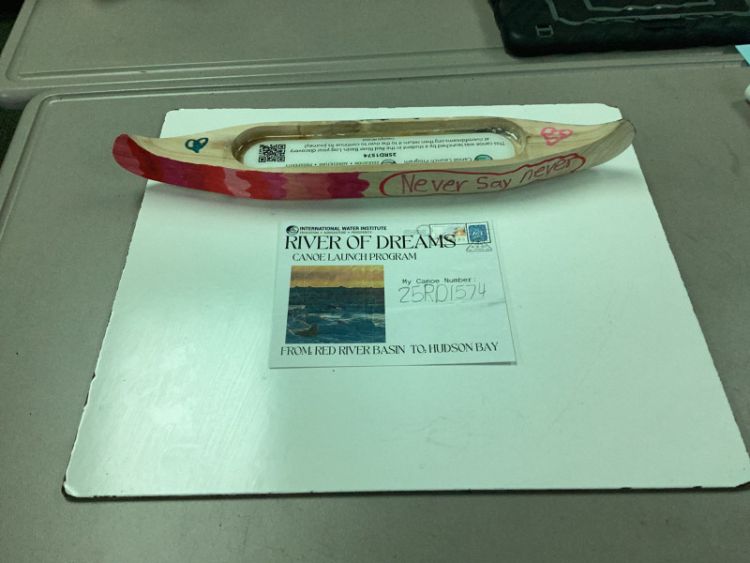Canoe #25RD1574