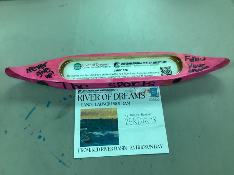 Canoe #25RD1578