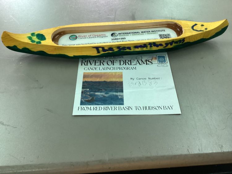 Canoe #25RD1583