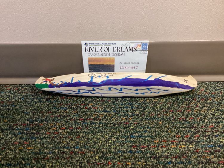 Canoe #25RD1597