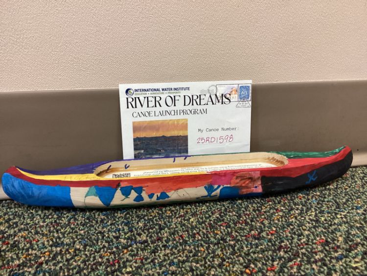 Canoe #25RD1598