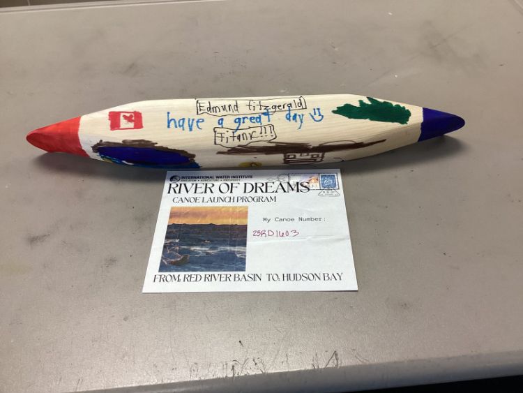 Canoe #25RD1603