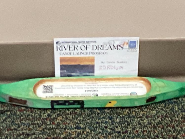 Canoe #25RD1604