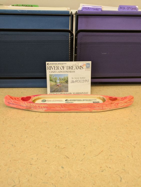 Canoe 26RD0394