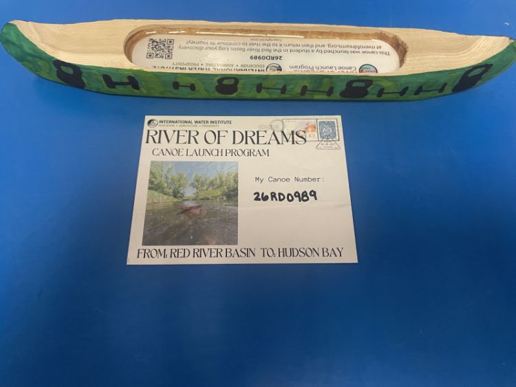 Canoe 26RD0989