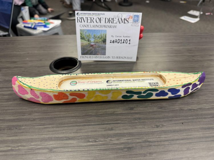 Canoe #26RD1201