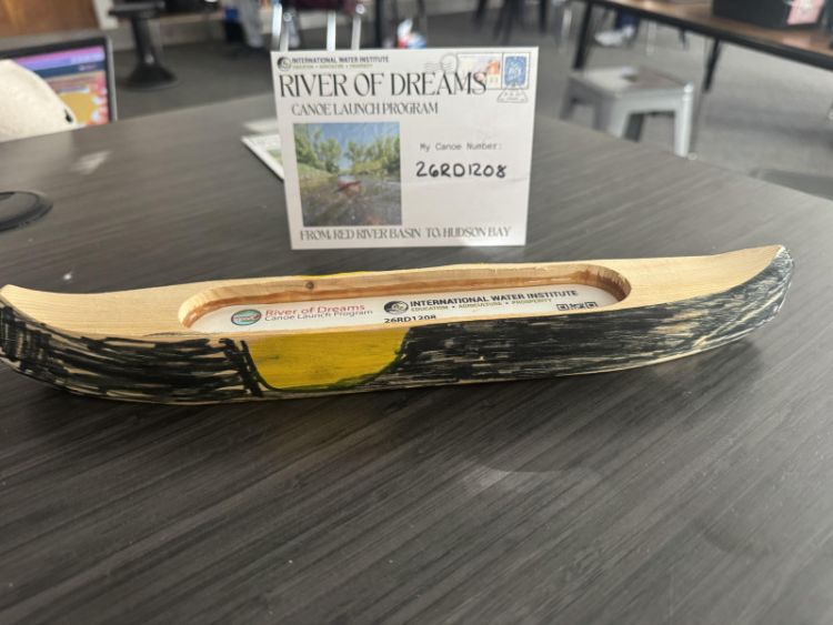 Canoe #26RD1208