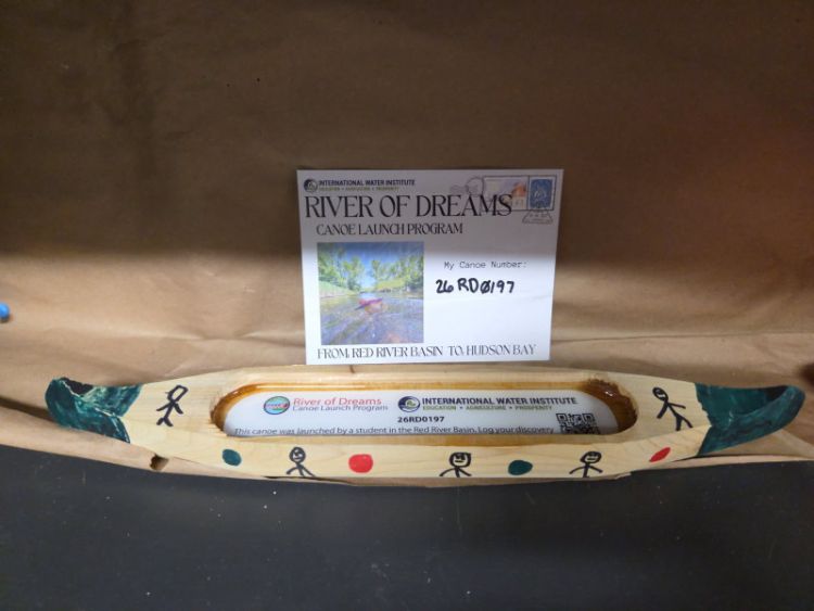 Canoe 26RD0197