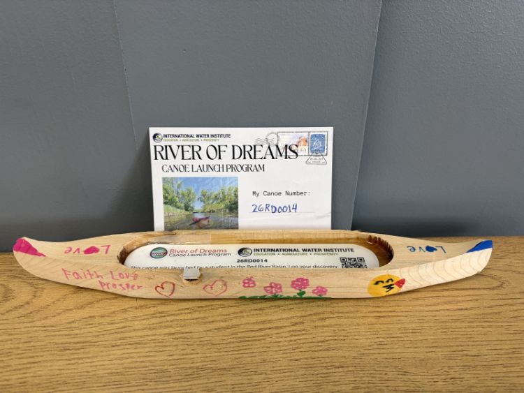 Canoe #26RD0014
