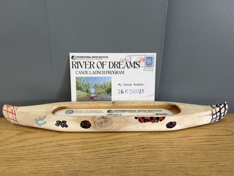 Canoe #26RD0015