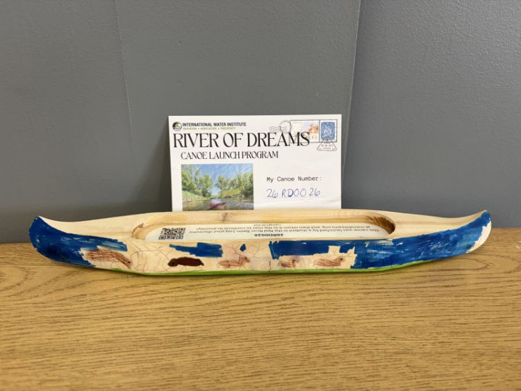 Canoe #26RD0026