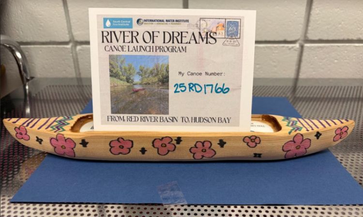 Canoe #25RD1766
