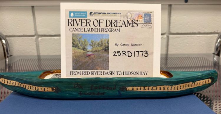 Canoe #25RD1773