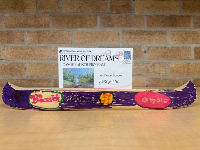 Canoe #26RD1570