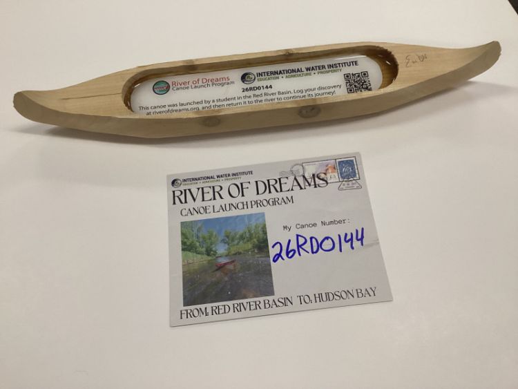 Canoe #26RD0144