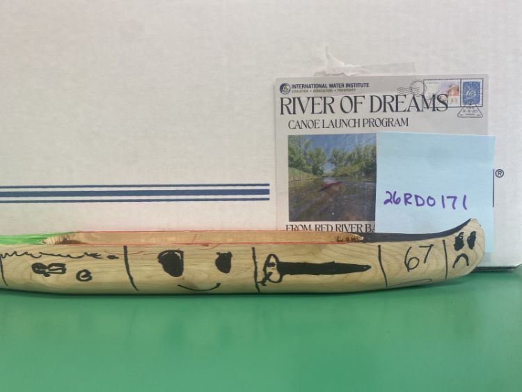 Canoe #26RD0171