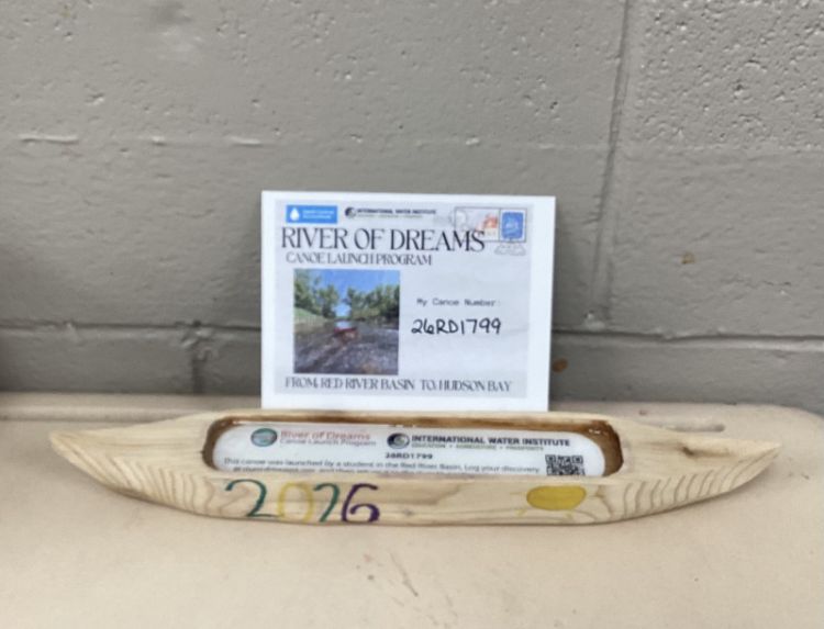 Canoe #26RD1799