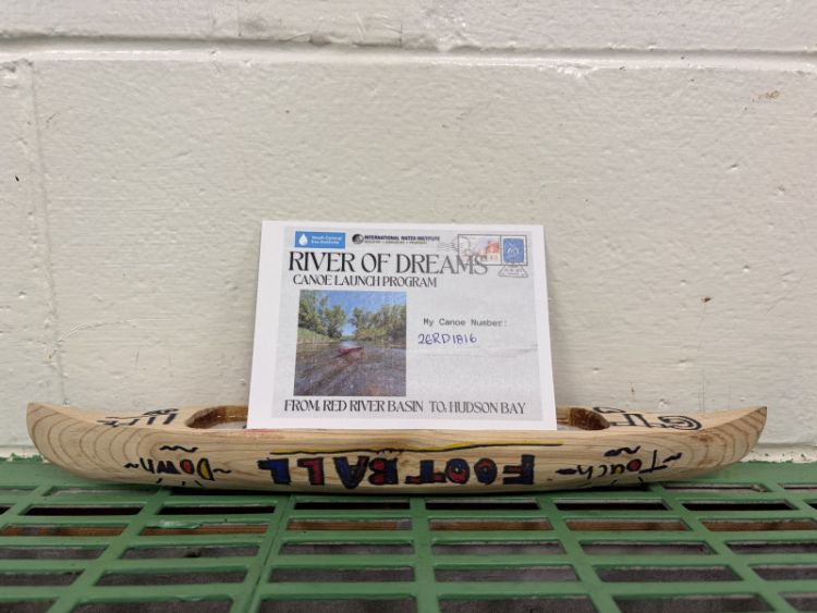 Canoe #26RD1816