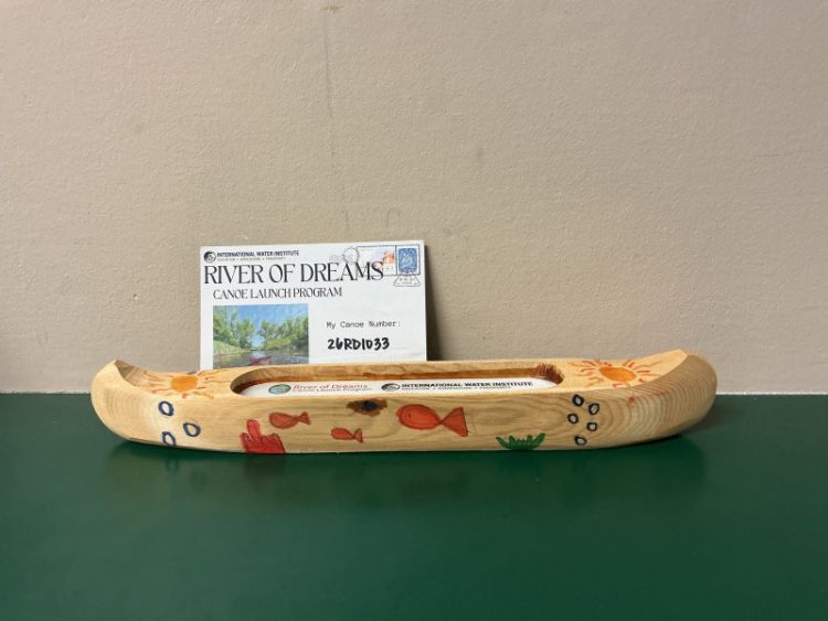 Canoe #26RD1033