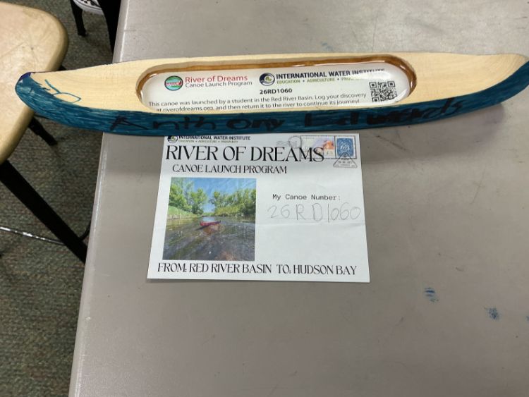 Canoe #26RD1060