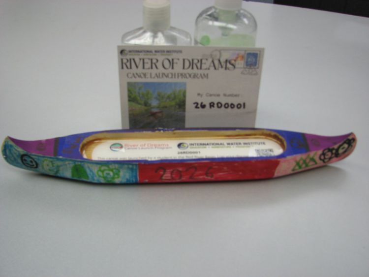 Canoe #26RD0001