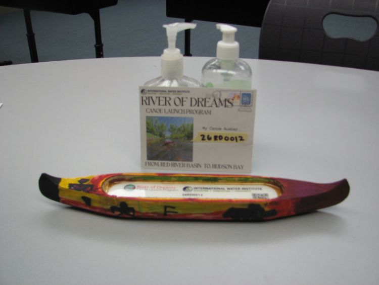 Canoe #26RD0012