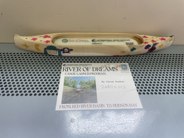 Canoe #26RD0223