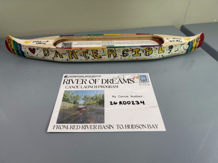 Canoe #26RD0234